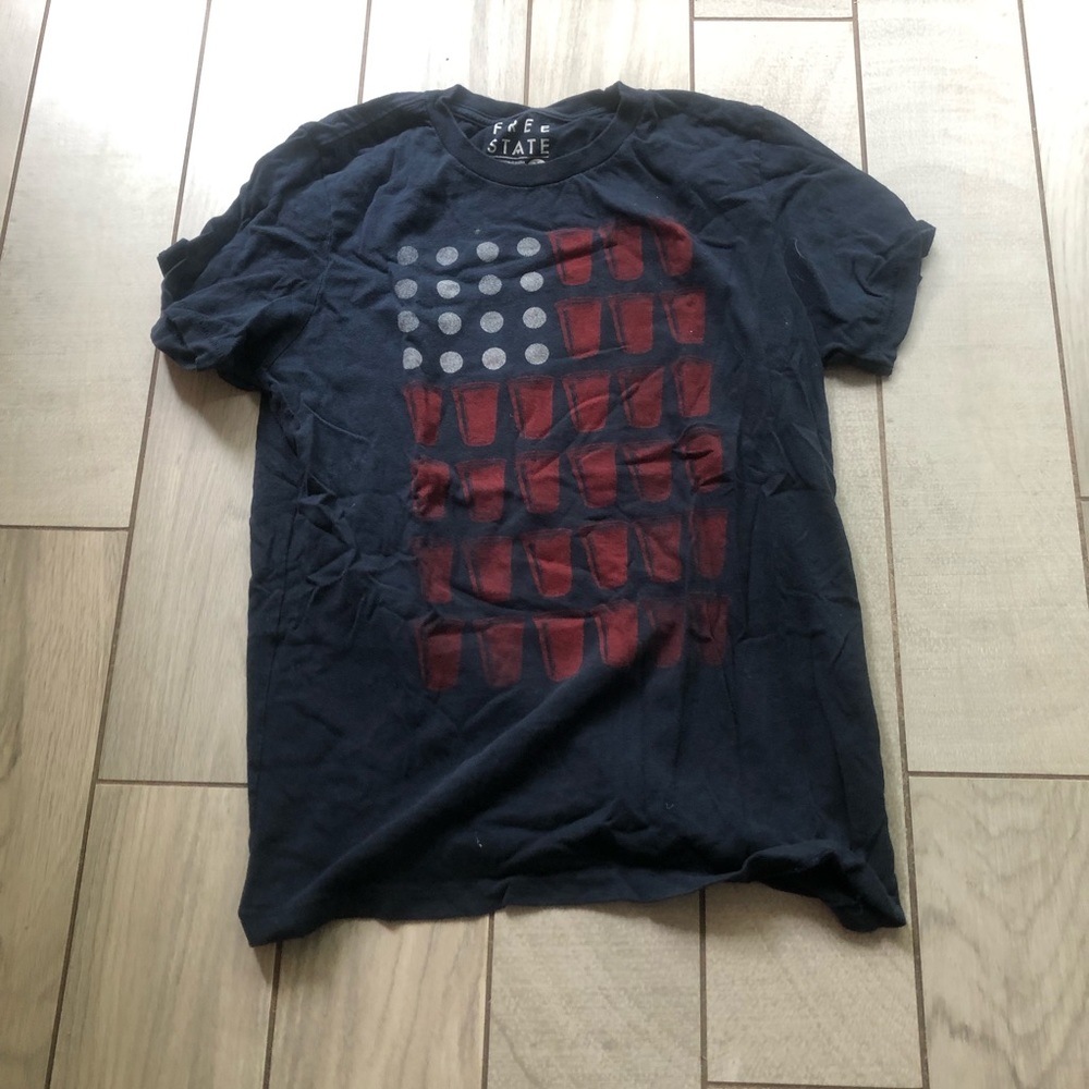 Free state boys short sleeve shirt medium